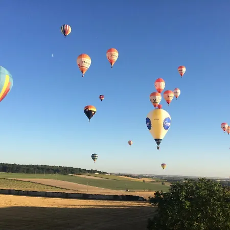 Chateau De Rochefort Frühstückspension *